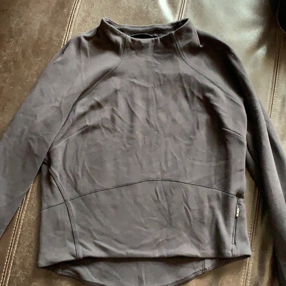 High neck- sweater